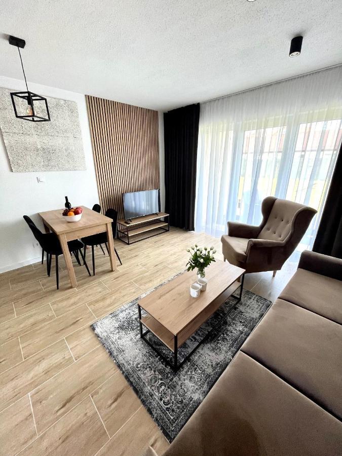 Kolejowa 28 Apartment *